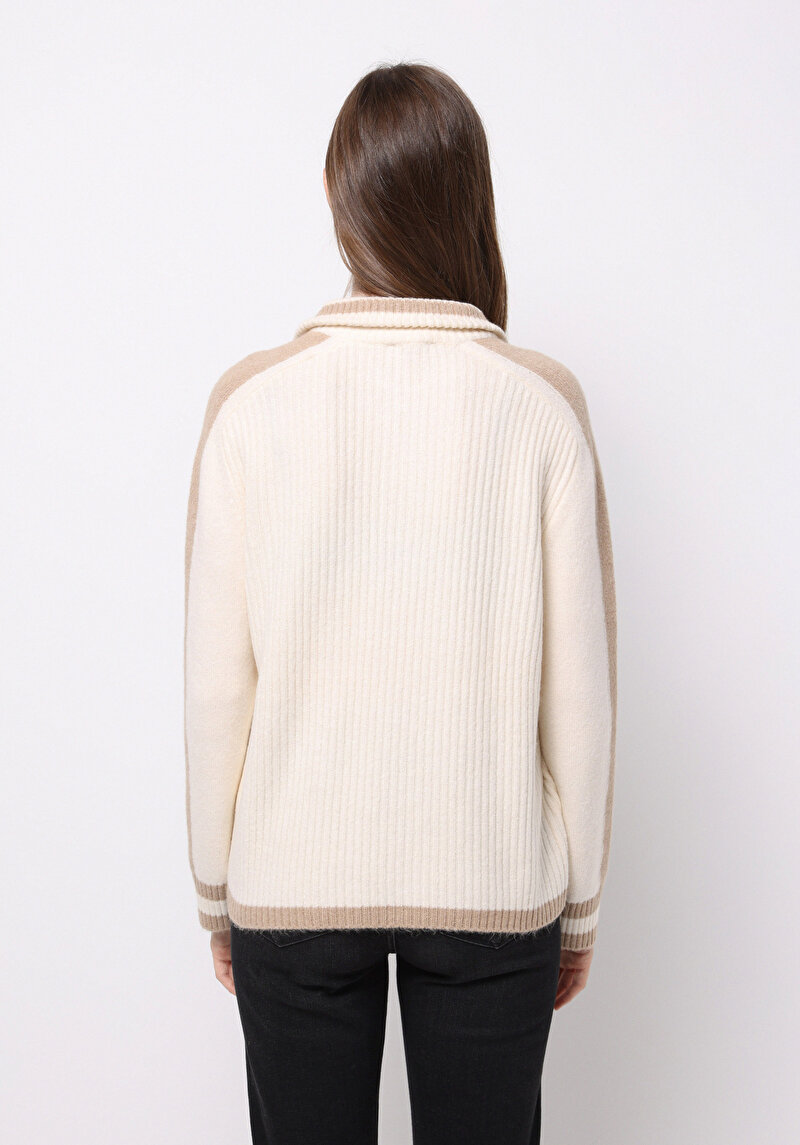 Regular Fit Fermuarlı Düz Kadın Ekru Kazak