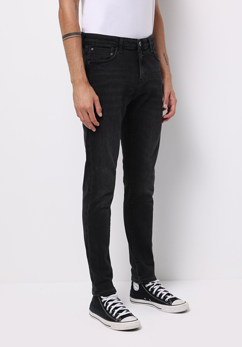 Slim Fit   Erkek Siyah Jean Pantolon