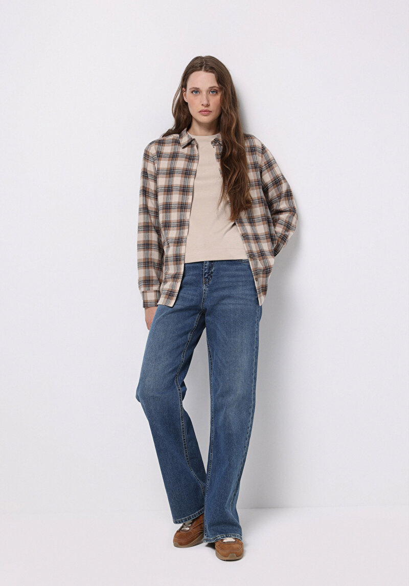 Regular Fit Shirt Neck Ekoseli Kadın Bej Uzun Kol Gömlek