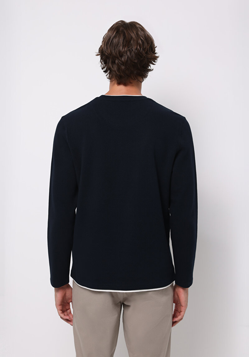 Regular Fit Yuvarlak Yaka Jakarlı Erkek Lacivert Uzun Kol Tişört