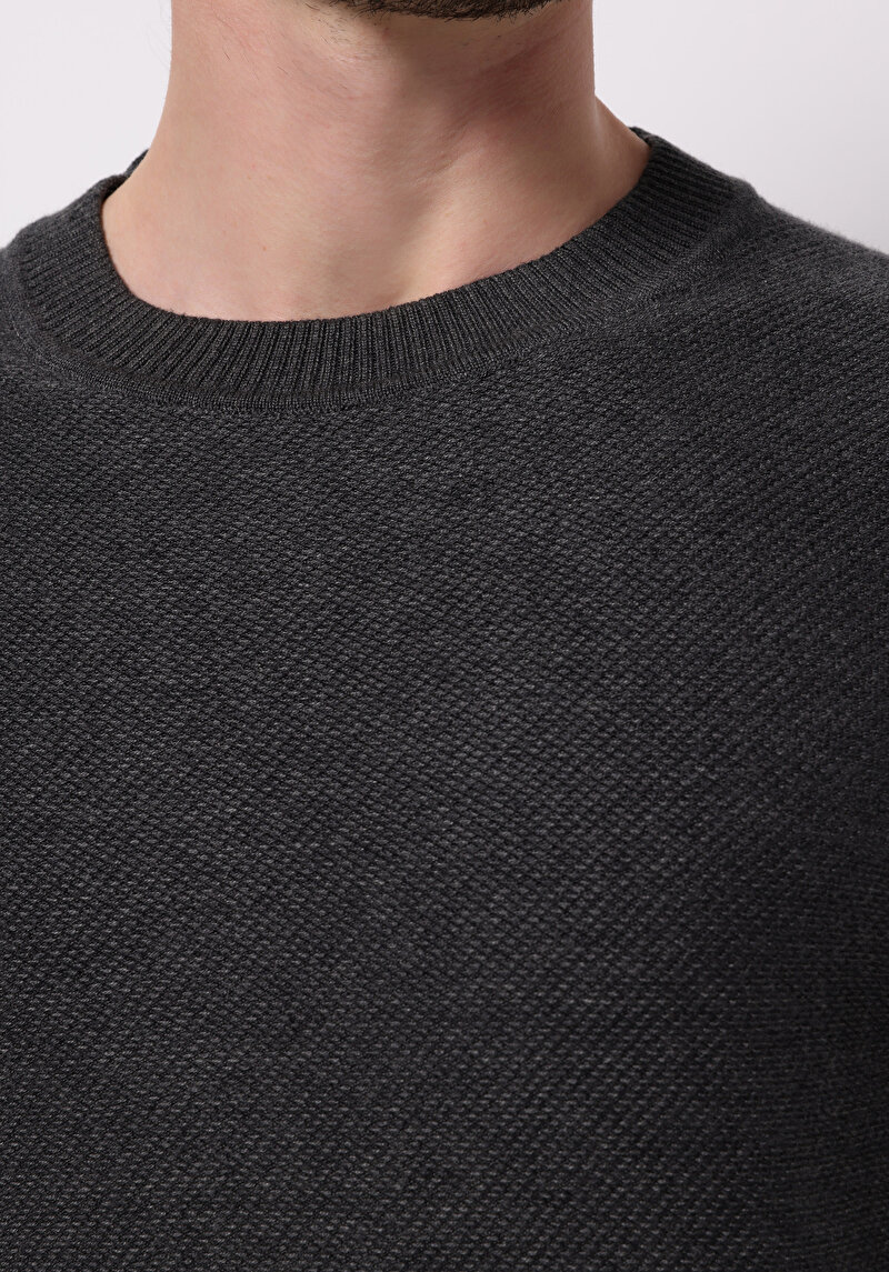 Regular Fit Yuvarlak Yaka Jakarlı Erkek Antrasit Kazak