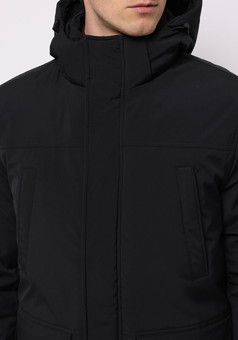 Regular Fit     Erkek Siyah Kaban