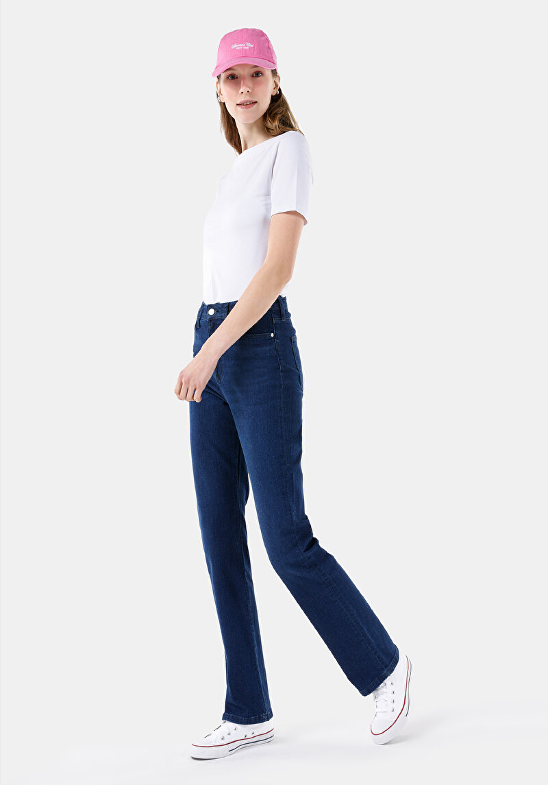 Regular Fit Orta Bel Slim Straight Leg Kadın İndigo Jean Pantolon