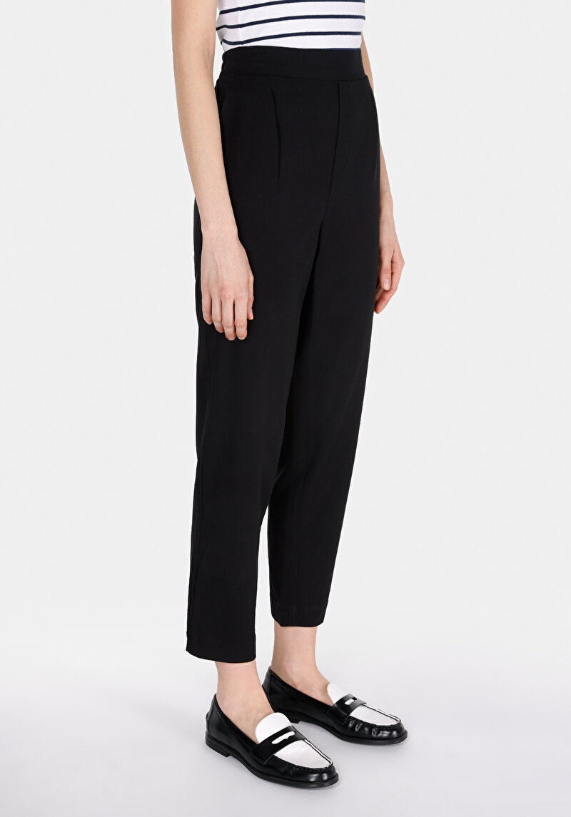 Regular Fit Yüksel Bel Düz Paça Kadın Siyah Pantolon