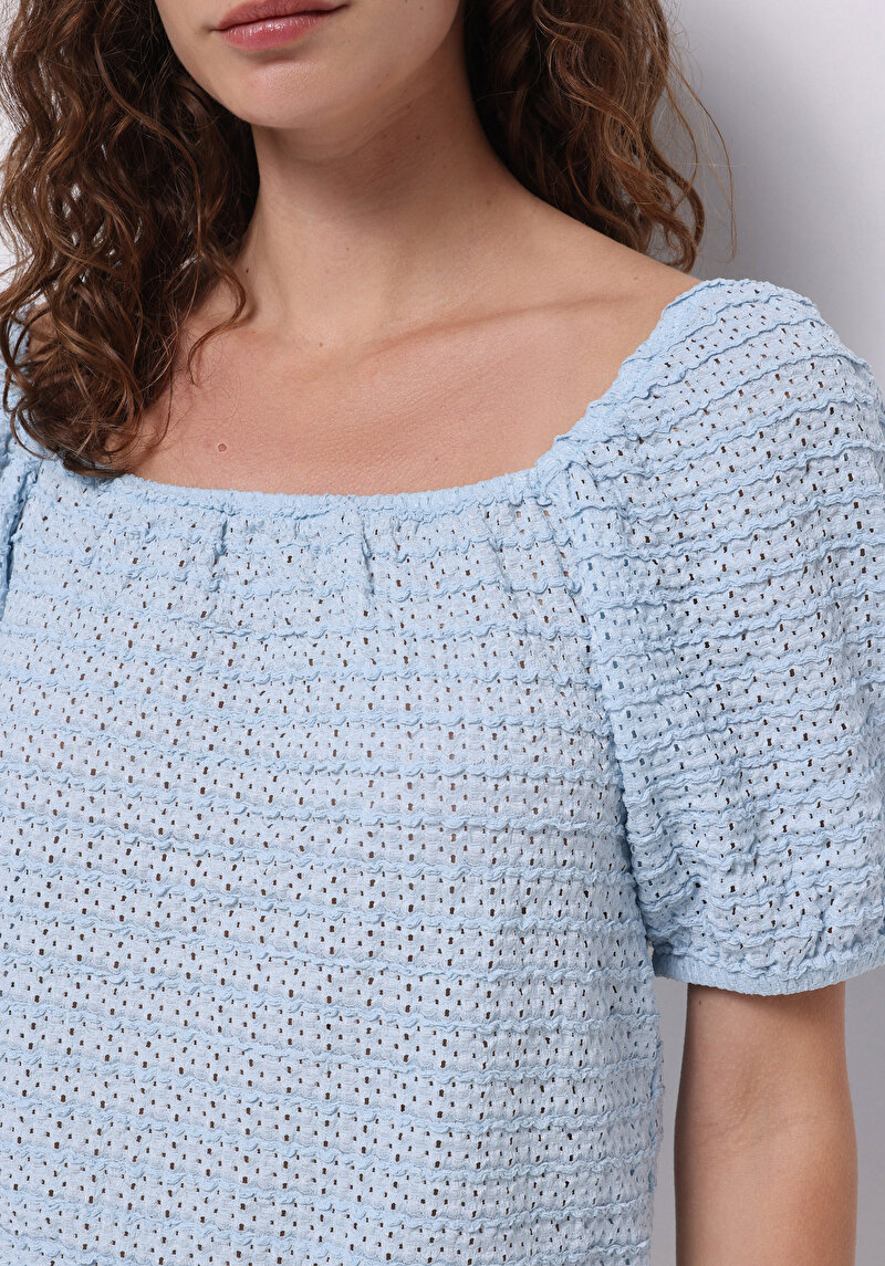 Regular Fit Kare Yaka Jakarlı Kadın Mavi Balon Kol Tişört