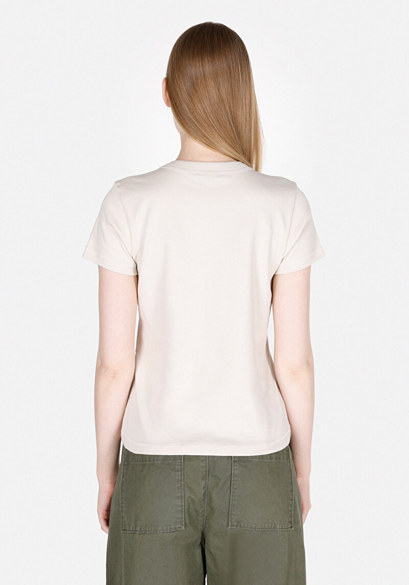 Slim Fit Yuvarlak Yaka Baskılı Kadın Ekru Kısa Kol Tişört