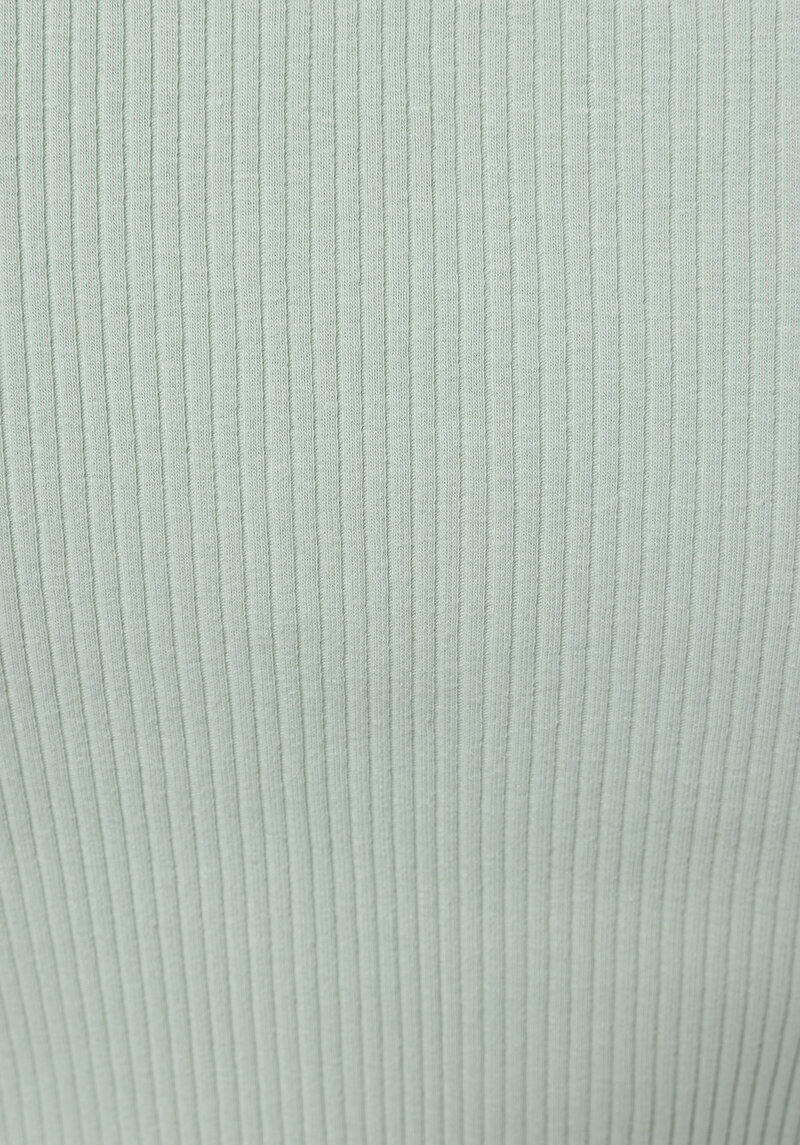 Slim Fit V Yaka Düz Kadın Yeşil Kısa Kol Tişört