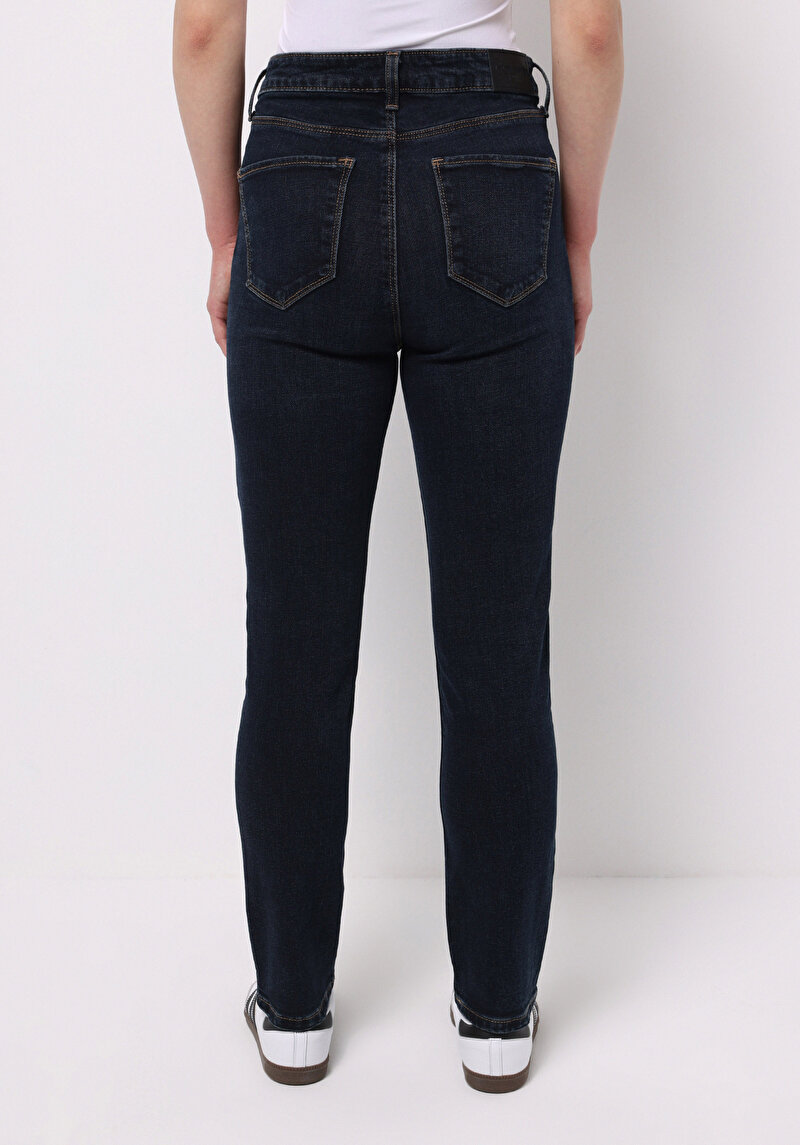 Slim Fit Dar Paça Kadın Koyu İndigo Jean Pantolon