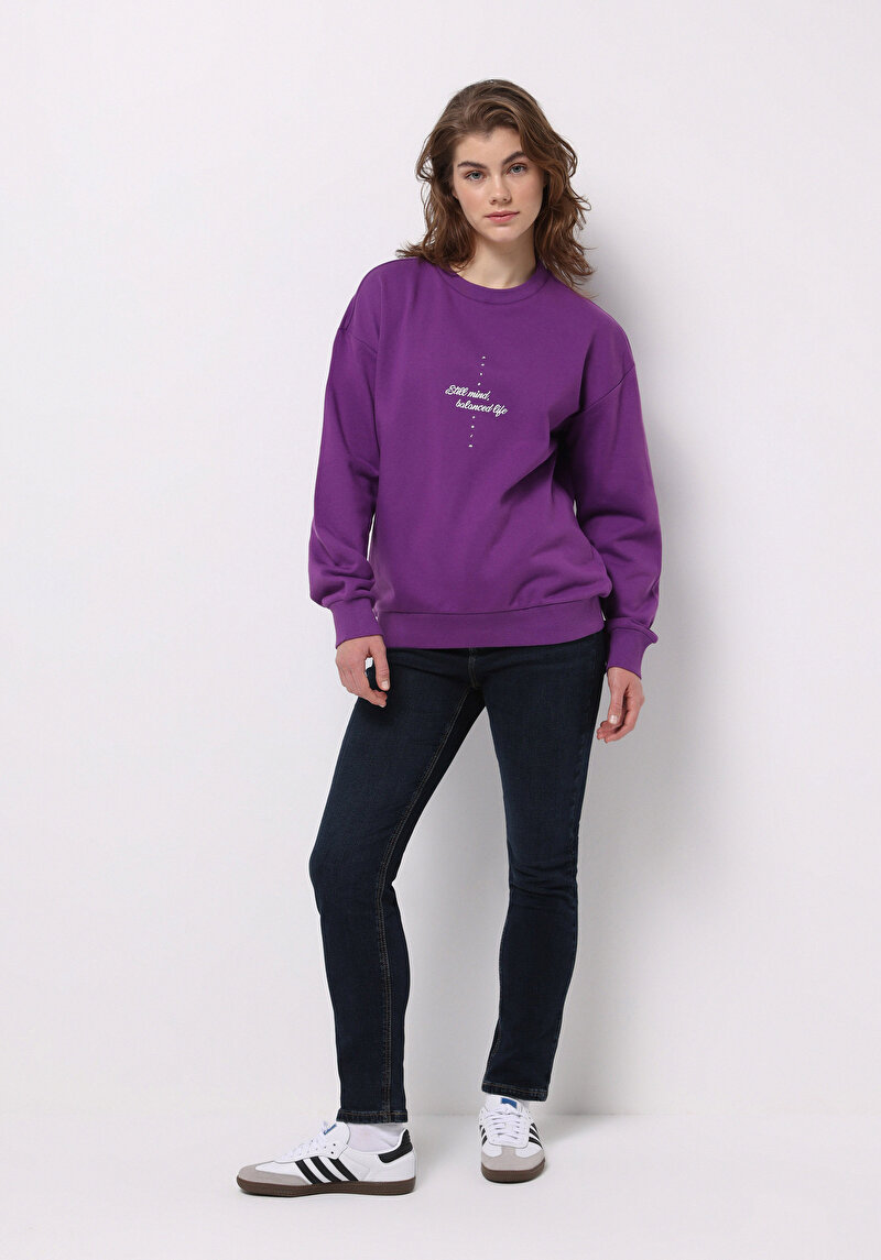 Regular Fit Yuvarlak Yaka Baskılı Kadın Mor Sweatshirt