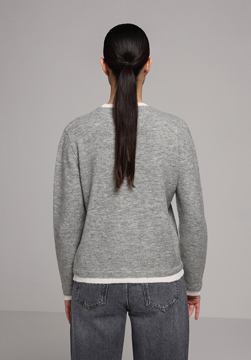 Regular Fit Yuvarlak Yaka Düz Kadın Gri Kazak