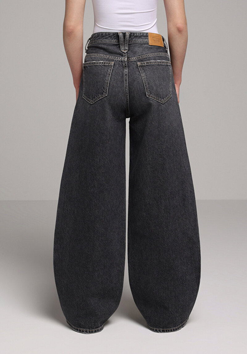 Loose Fit Kadın Siyah Jean Pantolon