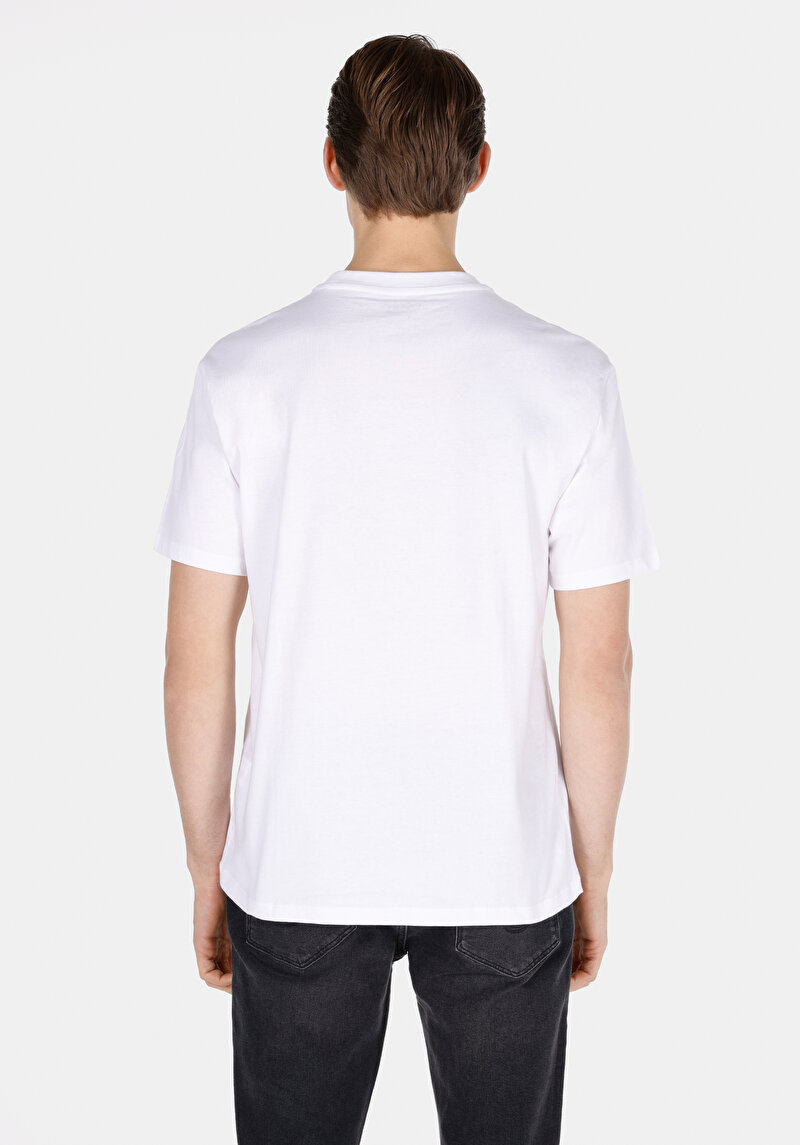 Comfort Fit Yuvarlak Yaka Düz Erkek Beyaz Kısa Kol Tişört