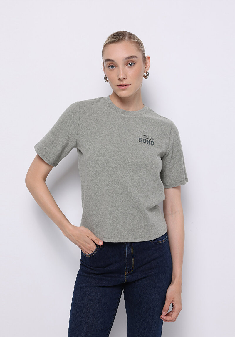 Regular Fit Yuvarlak Yaka Baskılı Kadın Yeşil Kısa Kol Tişört