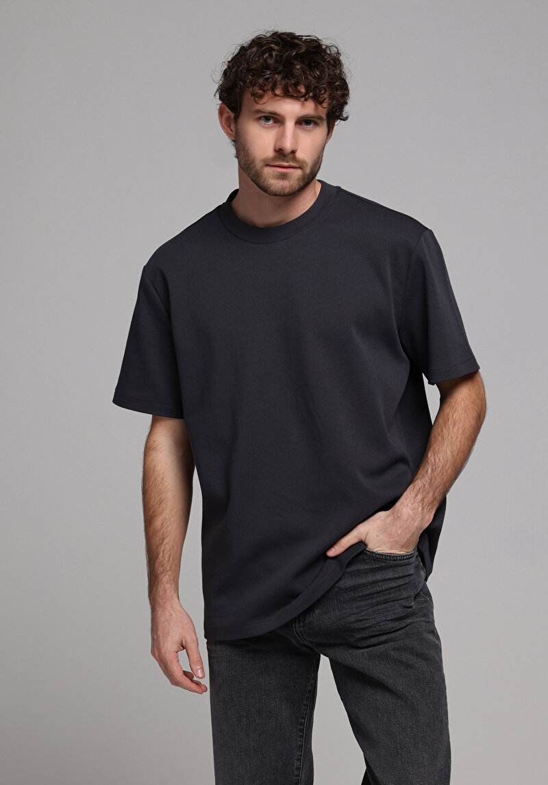 Comfort Fit Yuvarlak Yaka Düz Erkek Antrasit Kısa Kol Tişört