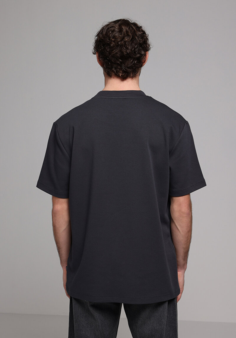 Comfort Fit Yuvarlak Yaka Düz Erkek Antrasit Kısa Kol Tişört