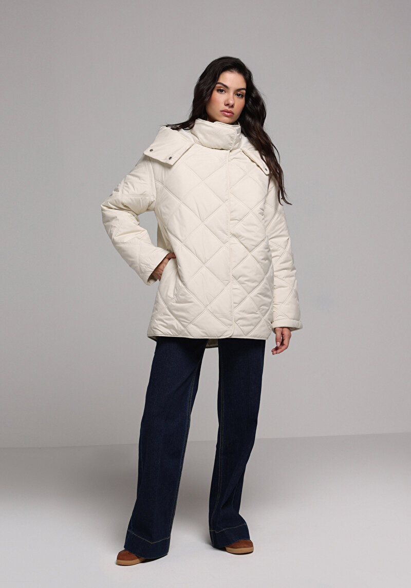 Regular Fit Kapüşonlu Fermuarlı Astarlı Suya Dayanıklı Kadın Ekru Mont