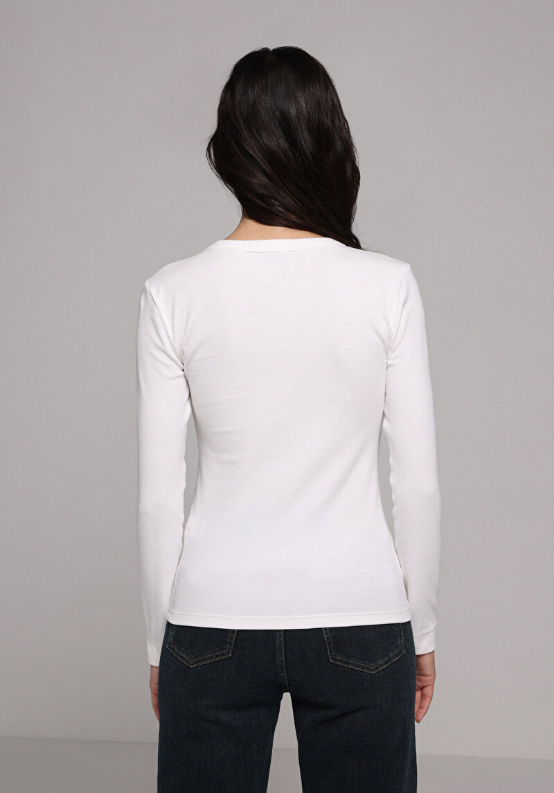 Slim Fit Yuvarlak Yaka Düz Kadın Beyaz Uzun Kol Tişört