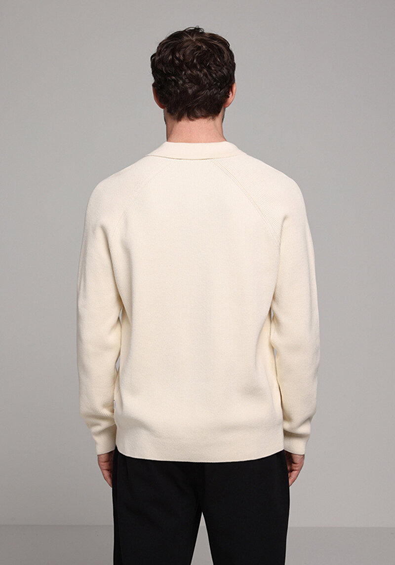 Regular Fit Polo Yaka Jakarlı Erkek Bej Kazak