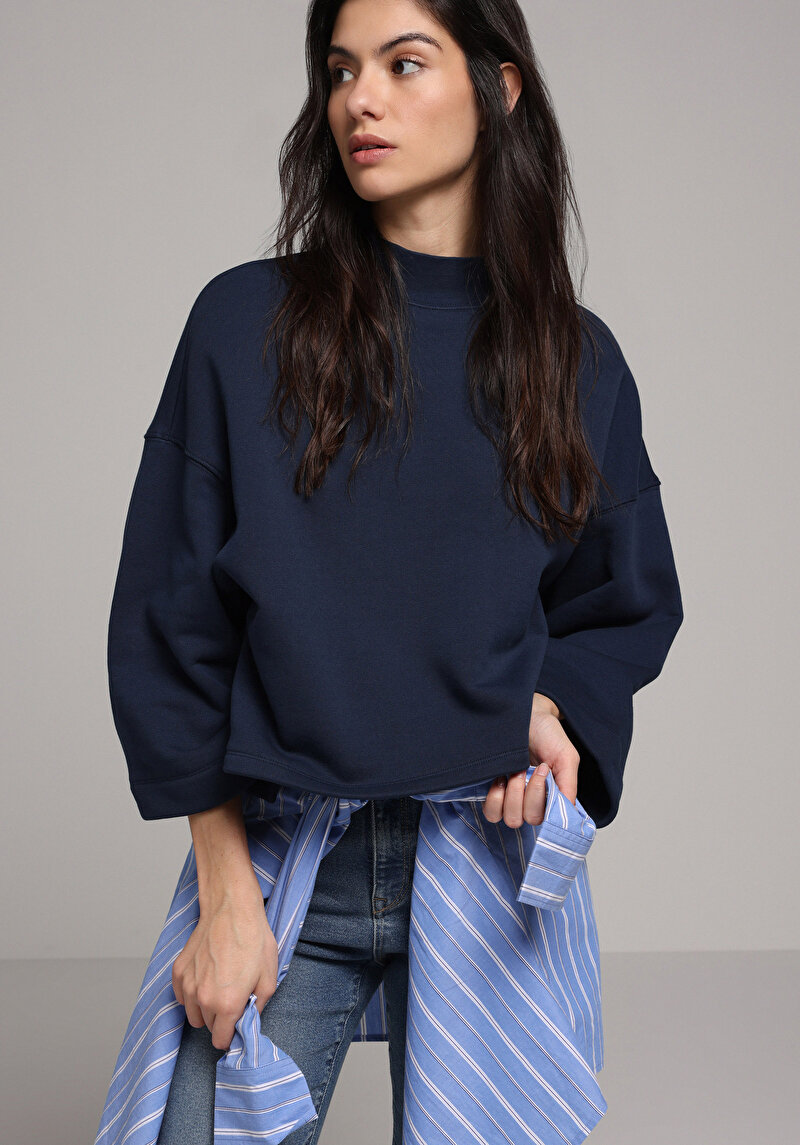 Relax Fit Yuvarlak Yaka Düz Kadın Lacivert Sweatshirt