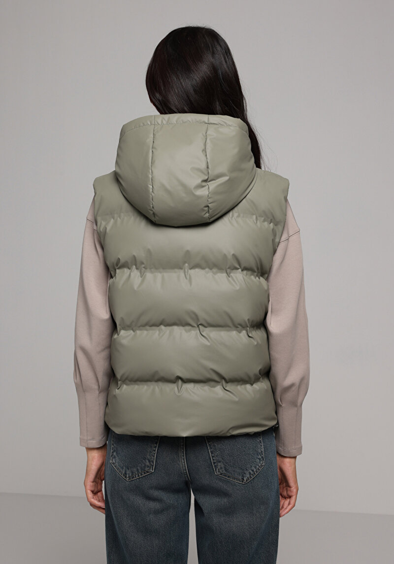 Regular Fit Kapüşonlu Fermuarlı Astarlı Çıkarılabilir Kapüşonlu Kadın Yeşil Yelek