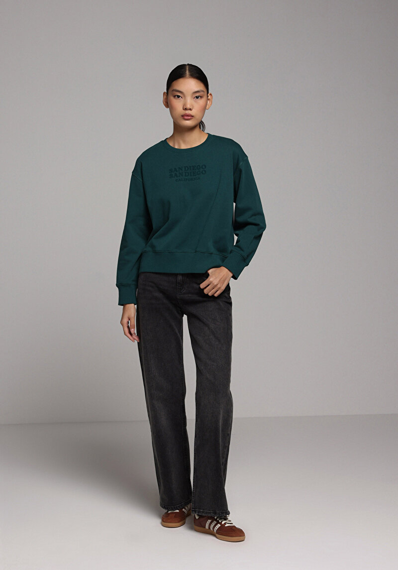 Regular Fit Yuvarlak Yaka Baskılı Kadın Yeşil Sweatshirt