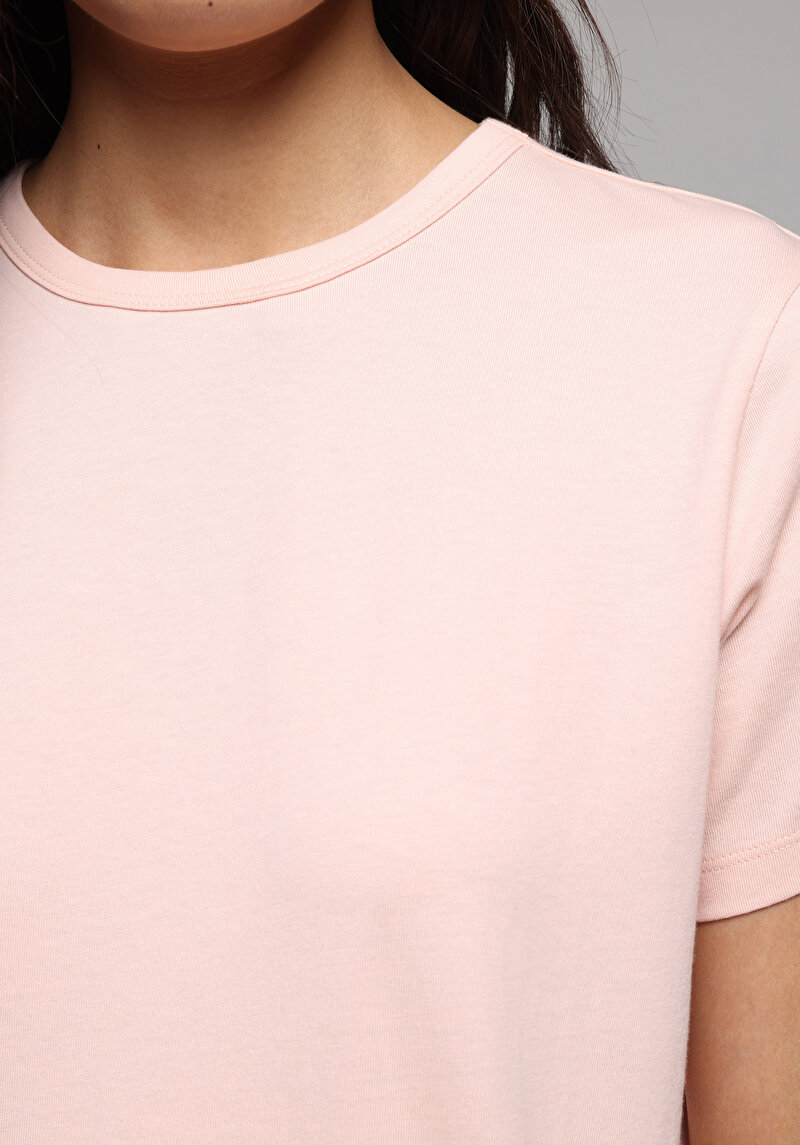 Regular Fit Yuvarlak Yaka Düz Kadın Pembe Kısa Kol Tişört