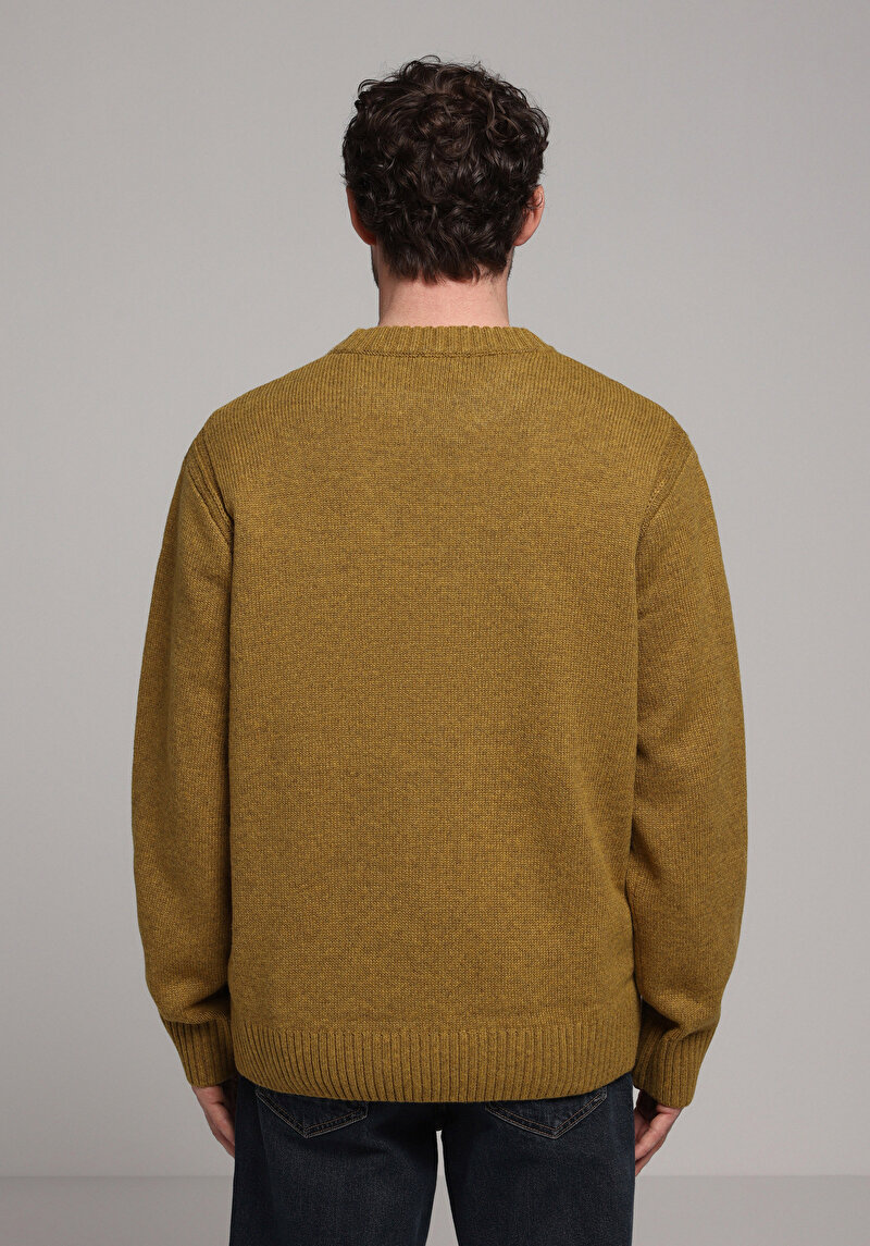 Comfort Fit Yuvarlak Yaka Jakarlı Erkek Sari Kazak