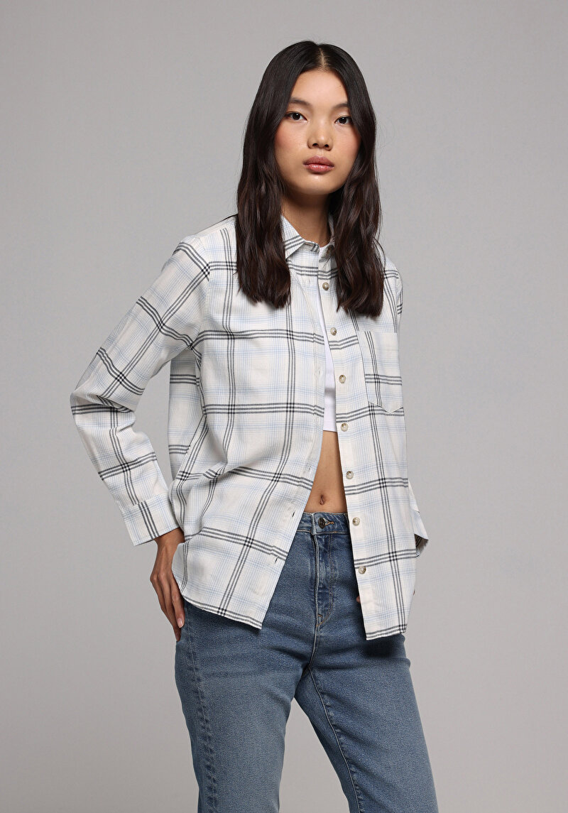 Regular Fit Shirt Neck Ekoseli Kadın Beyaz Uzun Kol Gömlek