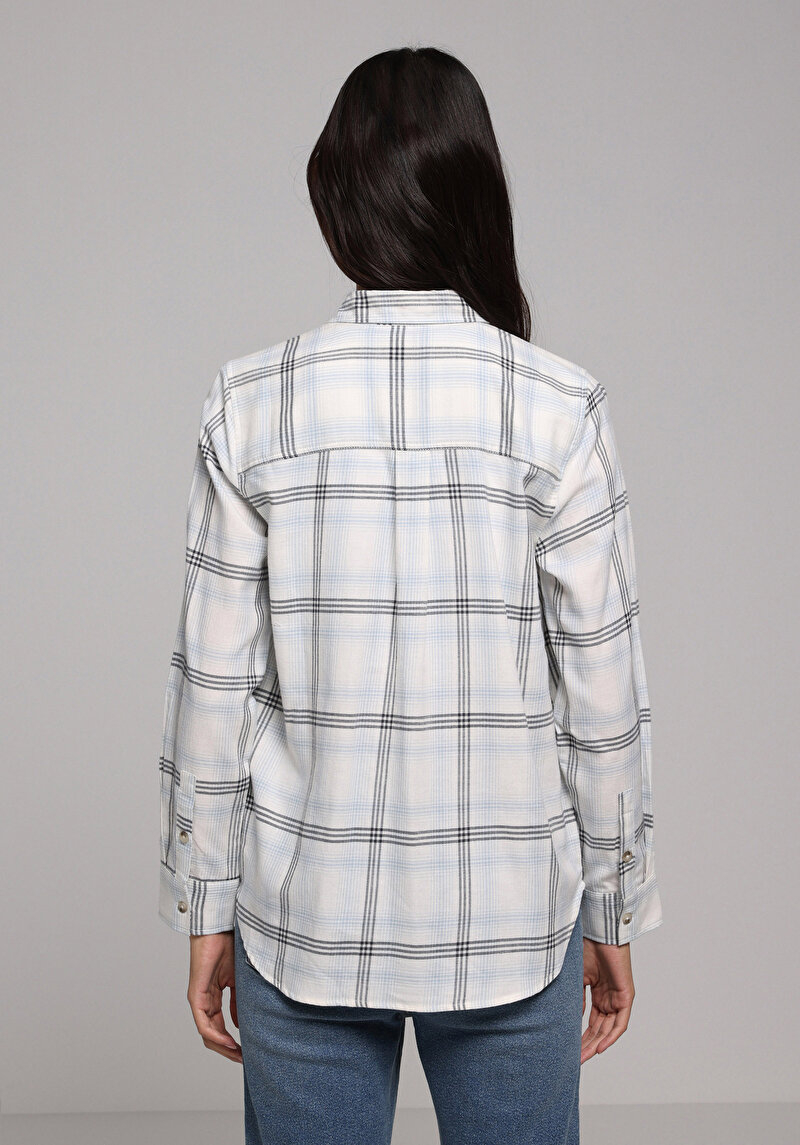 Regular Fit Shirt Neck Ekoseli Kadın Beyaz Uzun Kol Gömlek