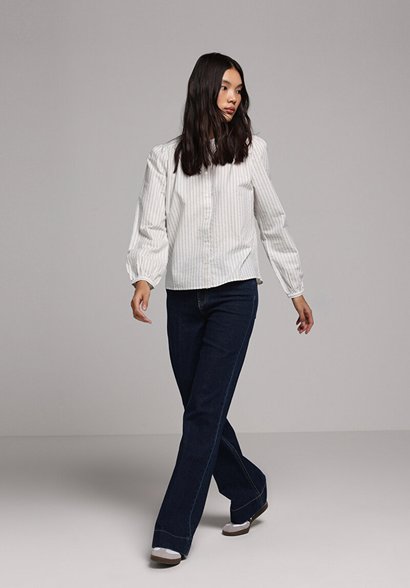 Fashion Fit Hakim Yaka Çizgili Kadın Beyaz Uzun Kol Gömlek