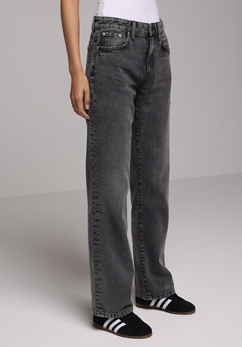 Straight Fit Kadın Siyah Jean Pantolon