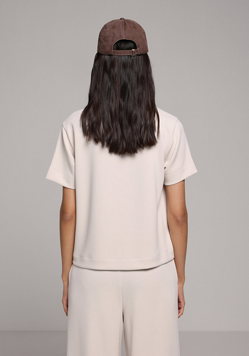 Regular Fit Yuvarlak Yaka  Kadın Taş Kısa Kol Tişört