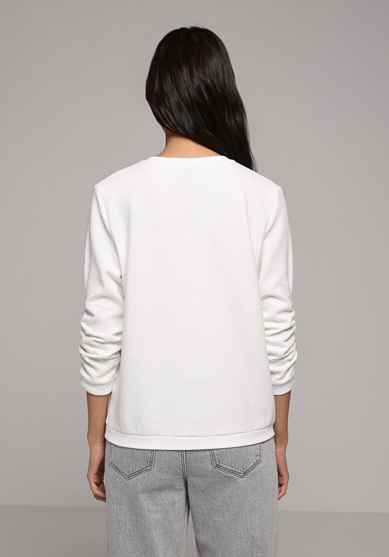 Regular Fit   Kadın Beyaz Tişört