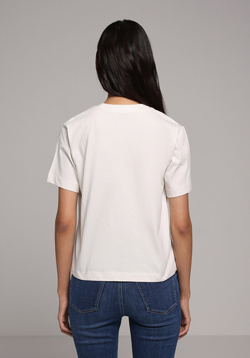 Boxy Fit Yuvarlak Yaka Baskılı Kadın Beyaz Kısa Kol Tişört