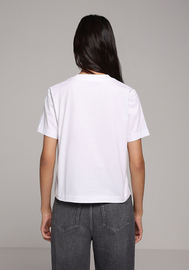 Boxy Fit Yuvarlak Yaka Baskılı Kadın Beyaz Kısa Kol Tişört