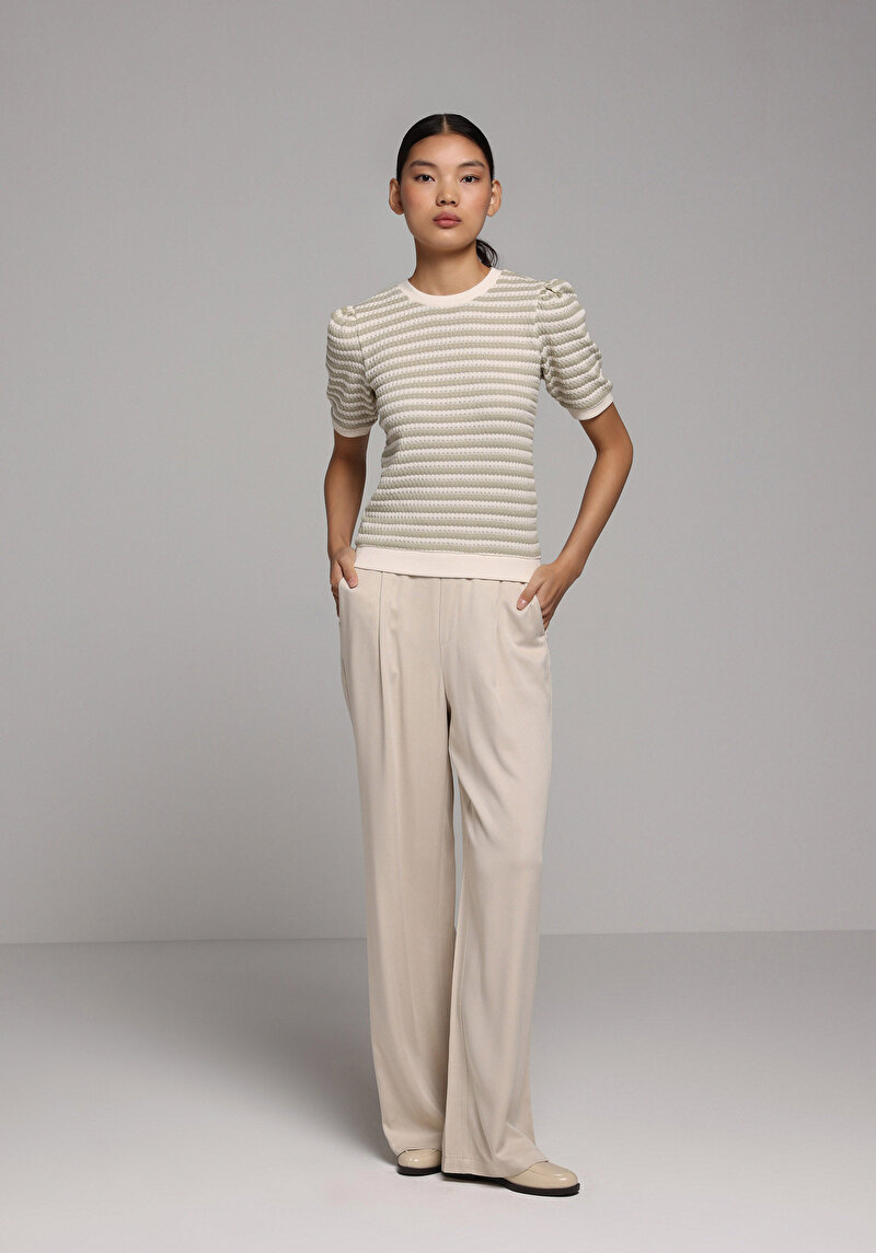 Slim Fit Yuvarlak Yaka Çizgili Kadın Yeşil Kısa Kol Tişört