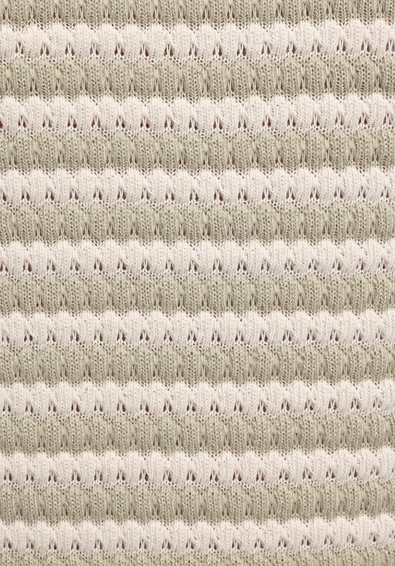 Slim Fit Yuvarlak Yaka Çizgili Kadın Yeşil Kısa Kol Tişört