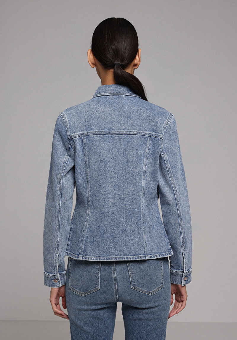 Slim Fit Klasik Yaka Düz Kadın Light İndigo Denim Shacket