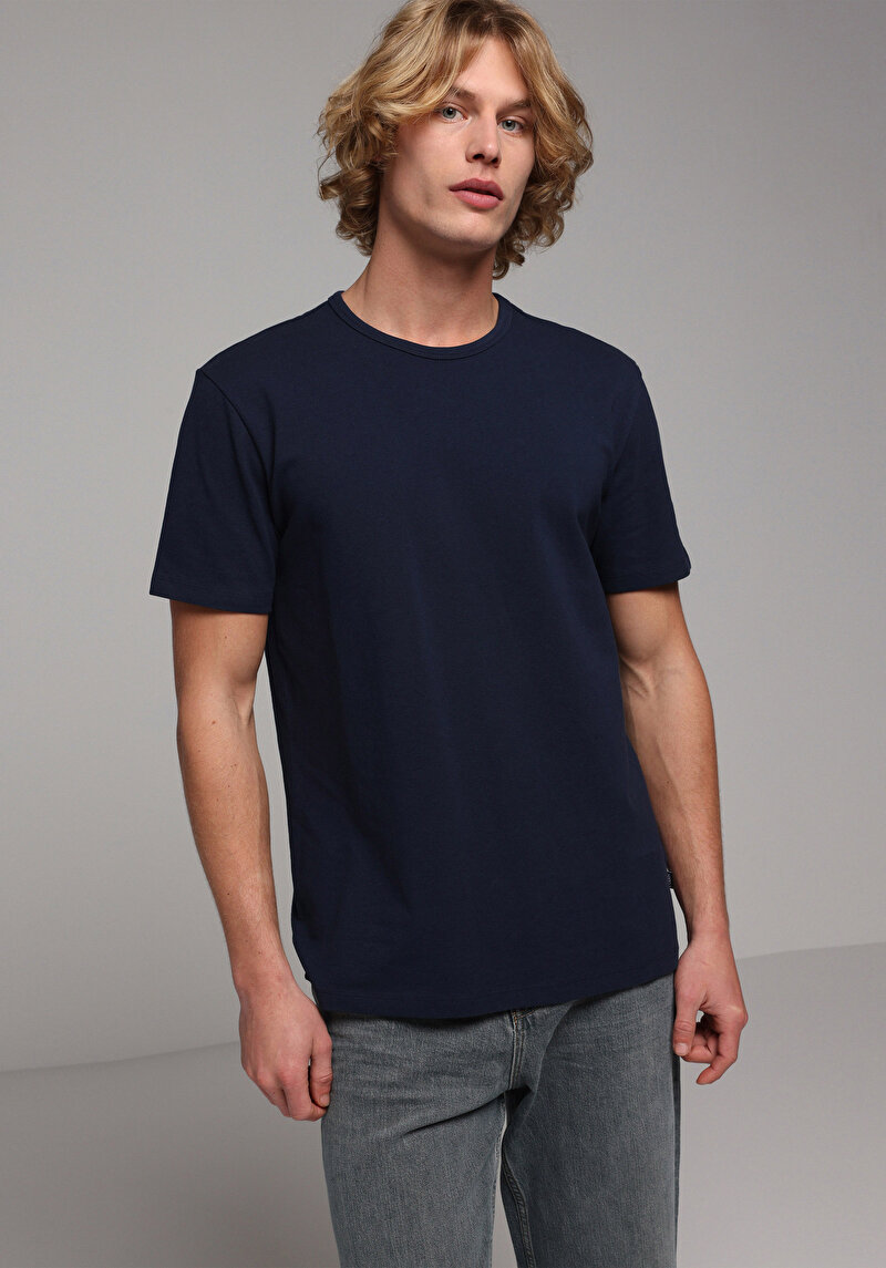 Regular Fit Yuvarlak Yaka Düz Erkek Lacivert Kısa Kol Tişört