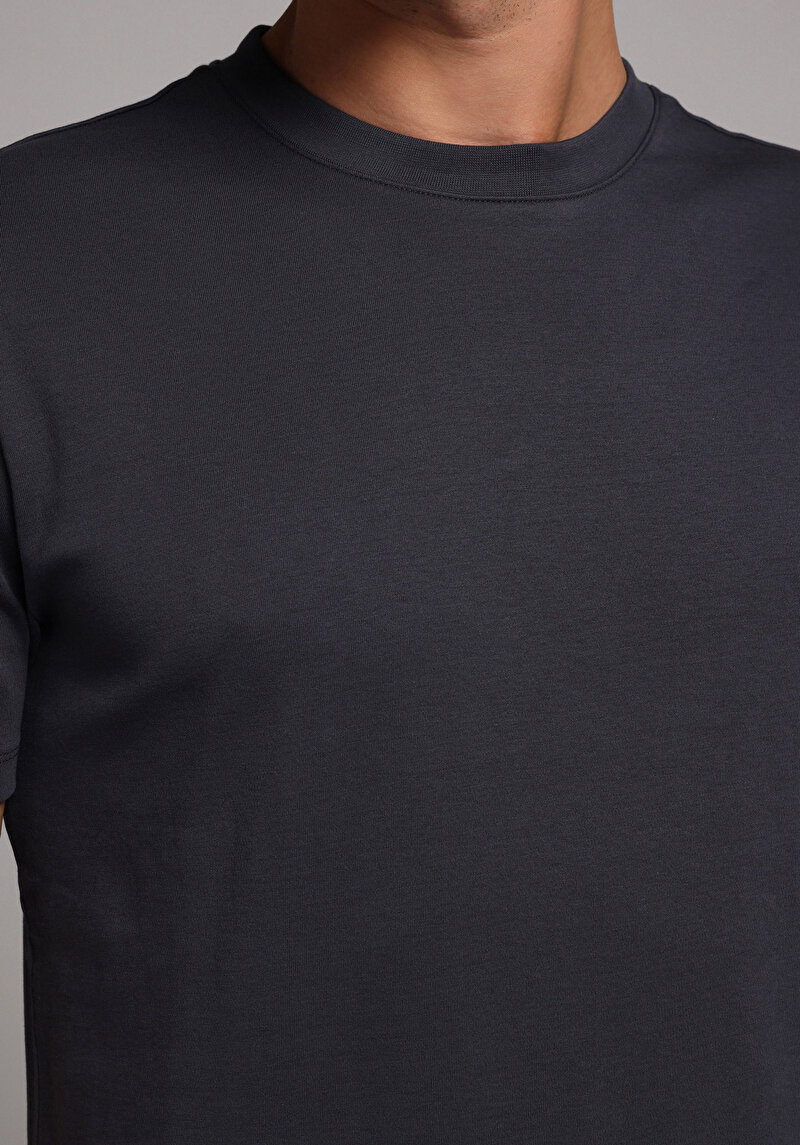 Regular Fit Yuvarlak Yaka Düz Erkek Lacivert Kısa Kol Tişört