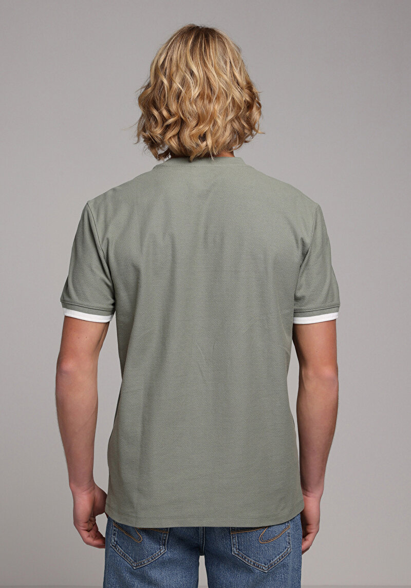 Regular Fit Yuvarlak Yaka Düz Erkek Yeşil Kısa Kol Tişört