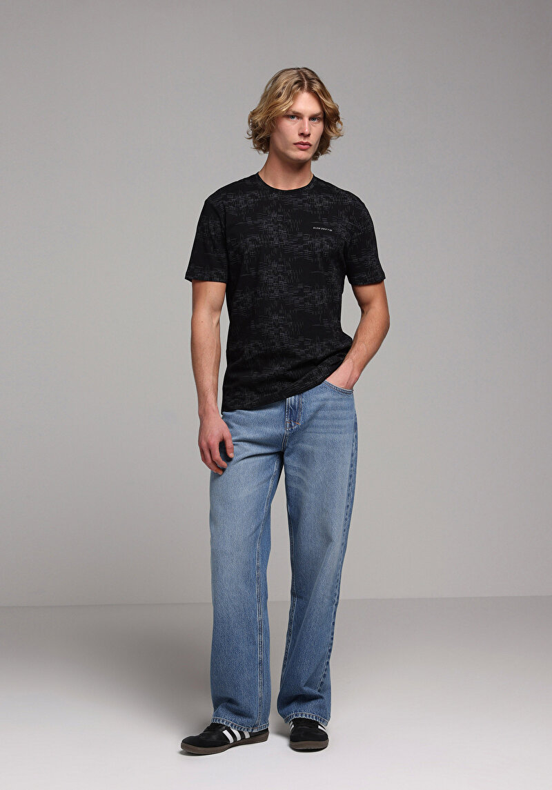 Regular Fit Yuvarlak Yaka Baskılı Erkek Siyah Kısa Kol Tişört