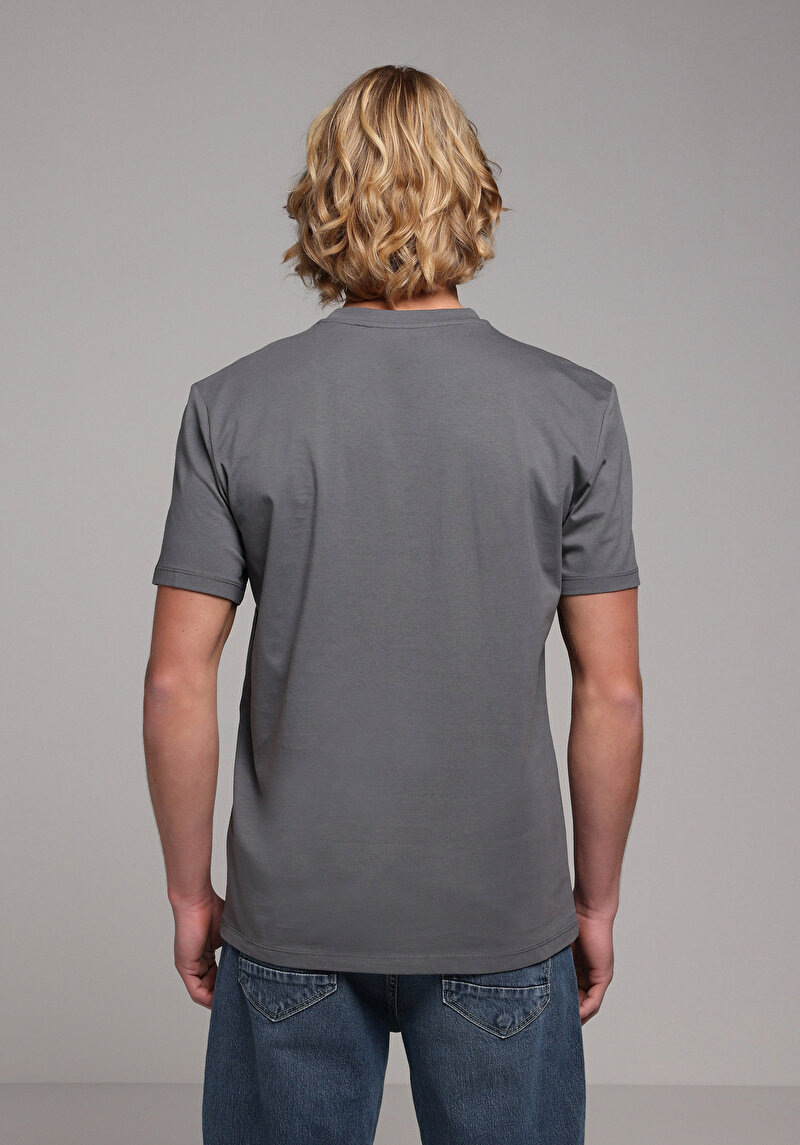 Regular Fit Yuvarlak Yaka Düz Erkek Gri Kısa Kol Tişört