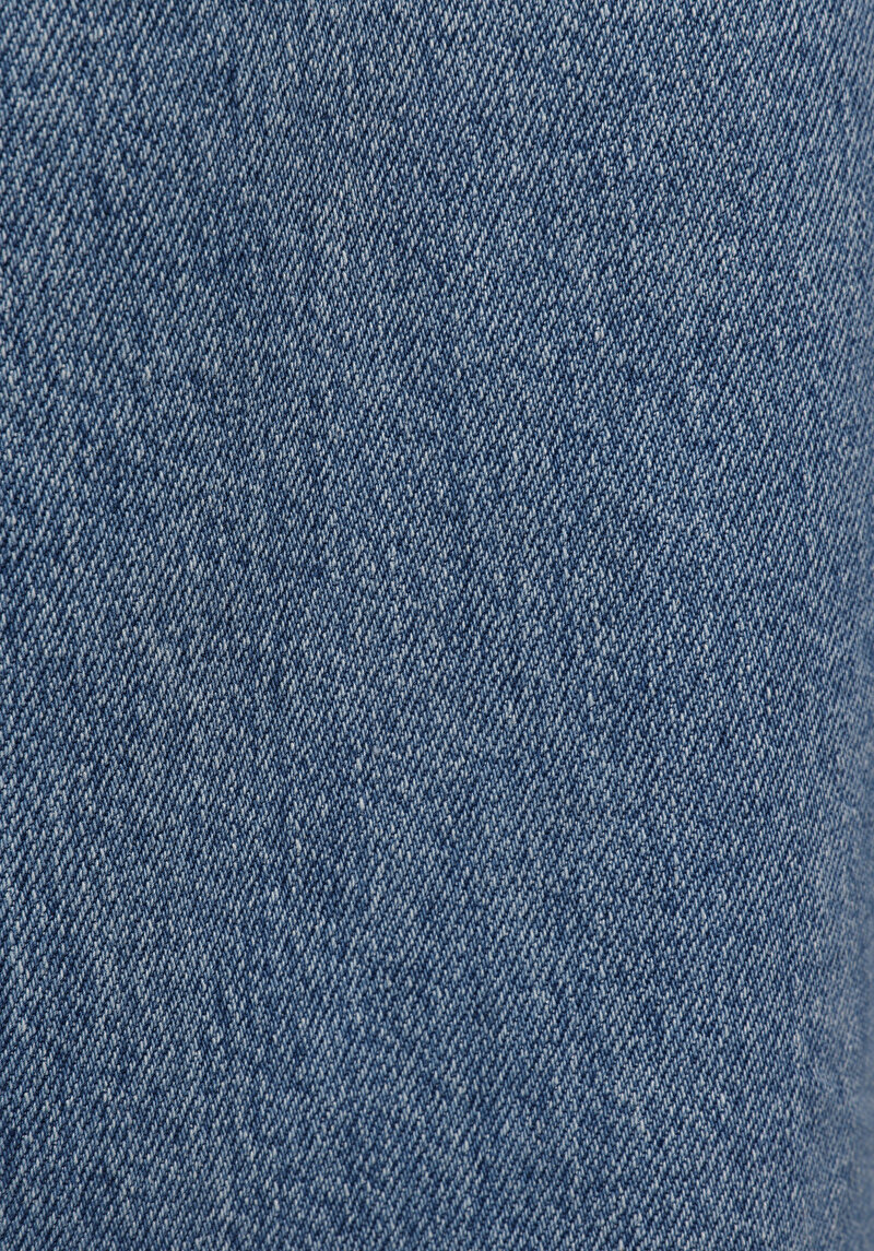 Regular Fit   Kadın Light İndigo Denim Jean Pantolon