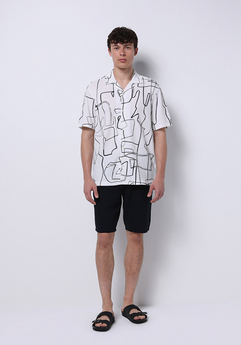Regular Fit Shirt Neck Baskılı Erkek Siyah Kısa Kol Gömlek