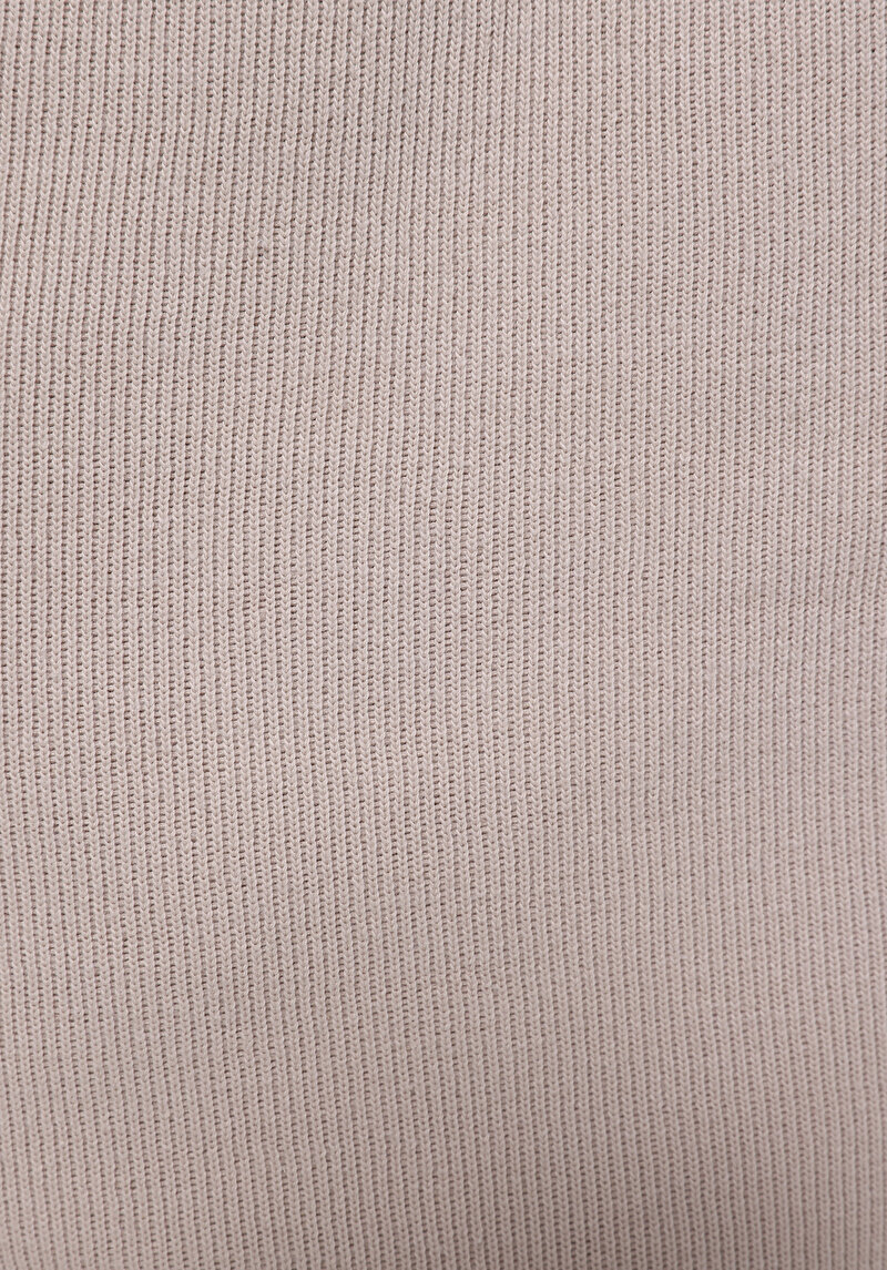 Regular Fit Orta Bel Baskılı Kadın Bej Şort