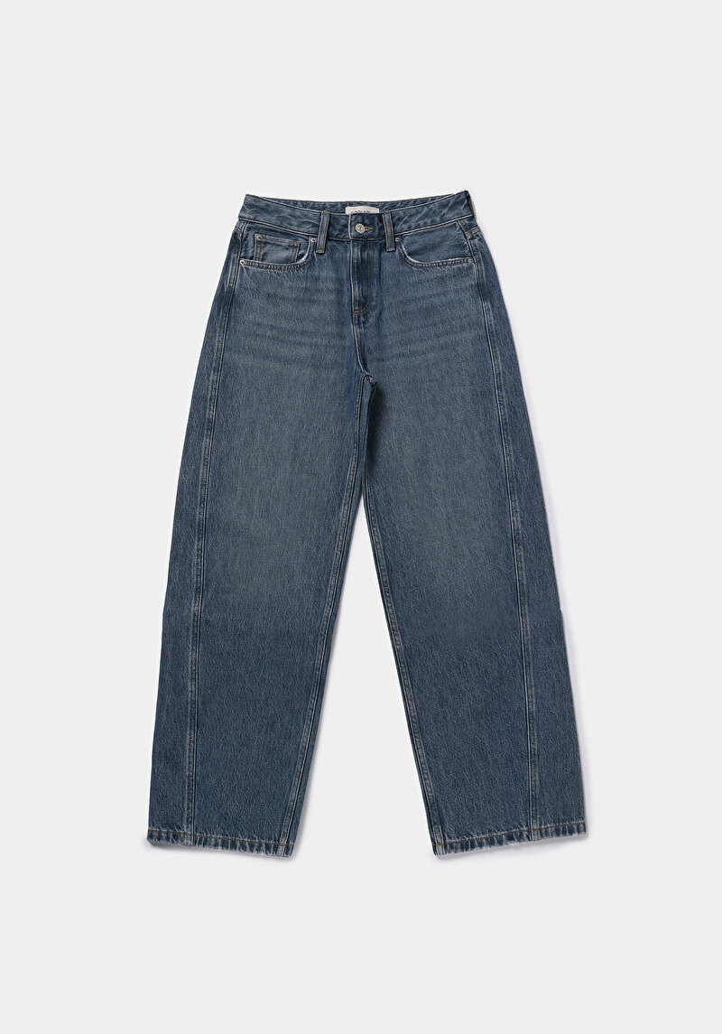 Baggy Fıt Orta Bel Daralan Paça Kadın Light İndigo Denim Jean Pantolon