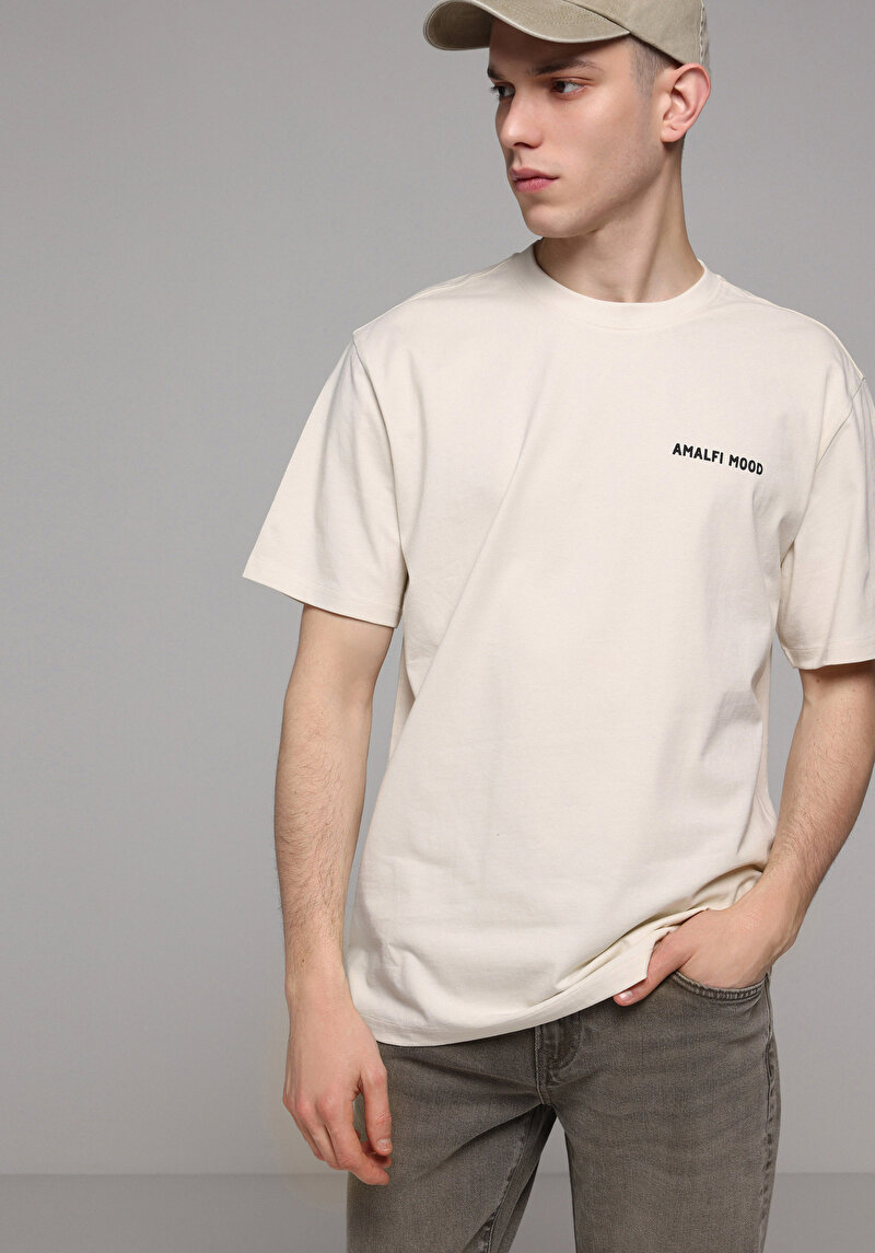 Comfort Fit Yuvarlak Yaka Baskılı Erkek Bej Kısa Kol Tişört