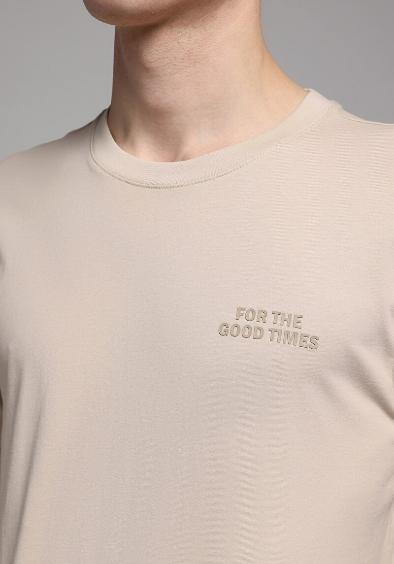 Regular Fit Yuvarlak Yaka Düz Erkek Bej Kısa Kol Tişört