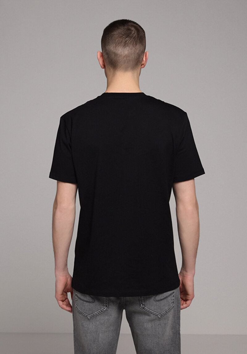 Regular Fit Yuvarlak Yaka Düz Erkek Siyah Kısa Kol Tişört